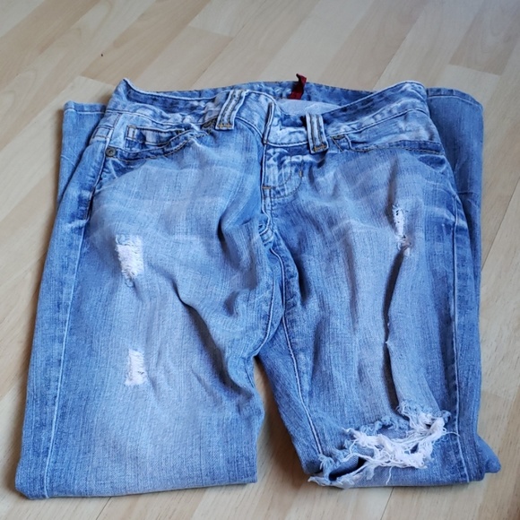 Guess Ripped Jeans - Picture 2 of 5